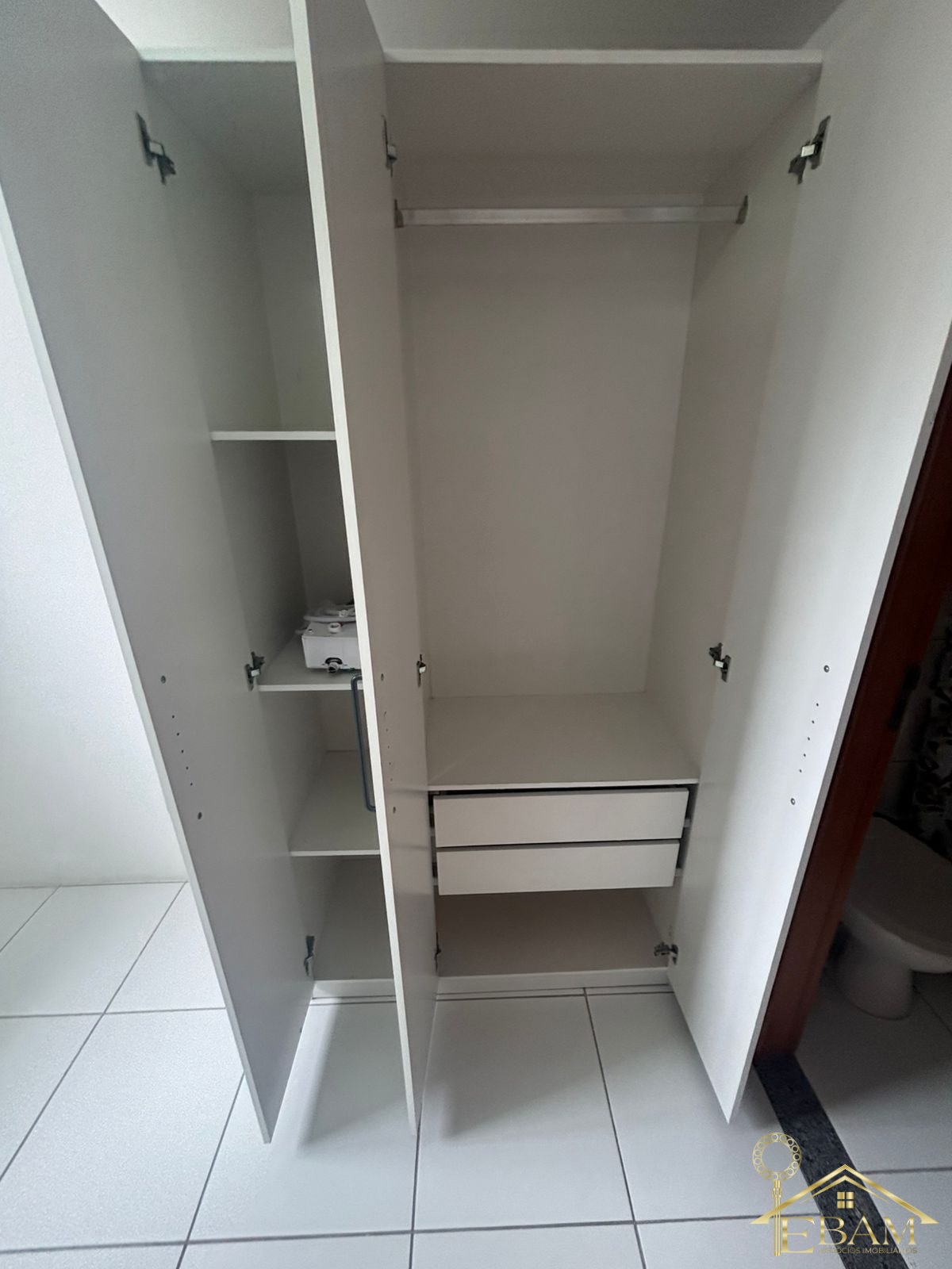 02 vagas de garagem